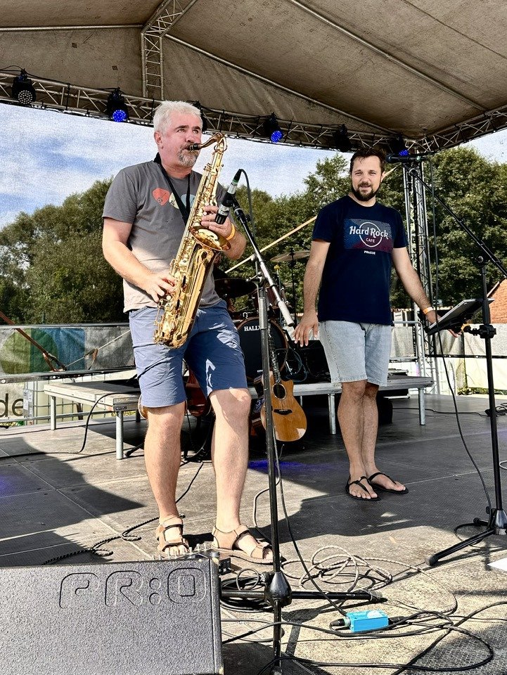 Sázka na jistotu - Yes Blues